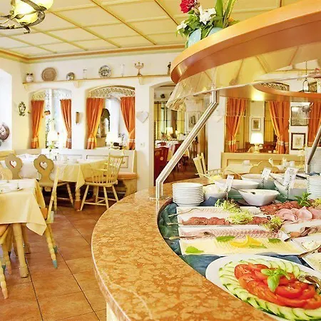 Hirsch Hotel