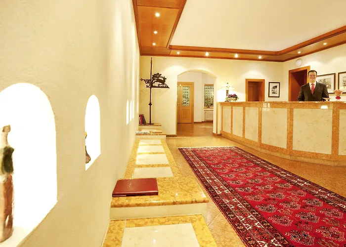 Hotel Hirsch 4*